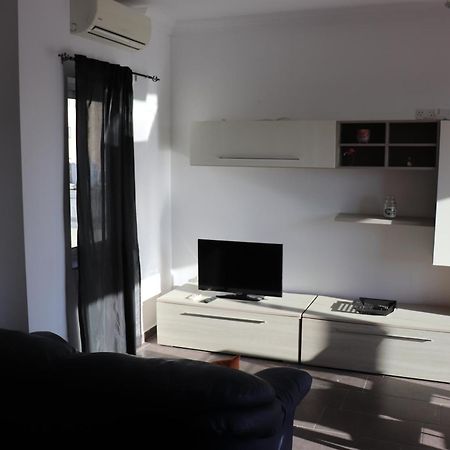 דירות St Julians Sliema Penthouse 3 Minutes Walk From Seafront מראה חיצוני תמונה