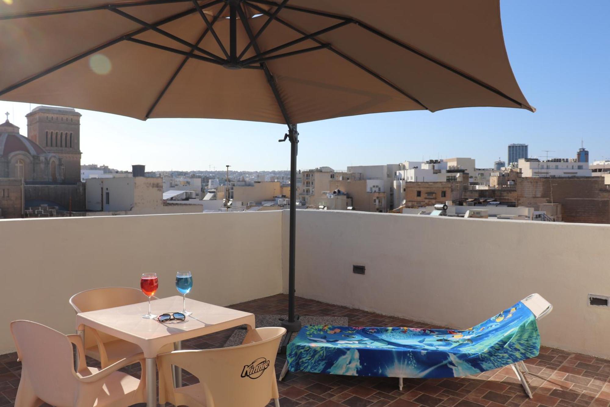 דירות St Julians Sliema Penthouse 3 Minutes Walk From Seafront מראה חיצוני תמונה