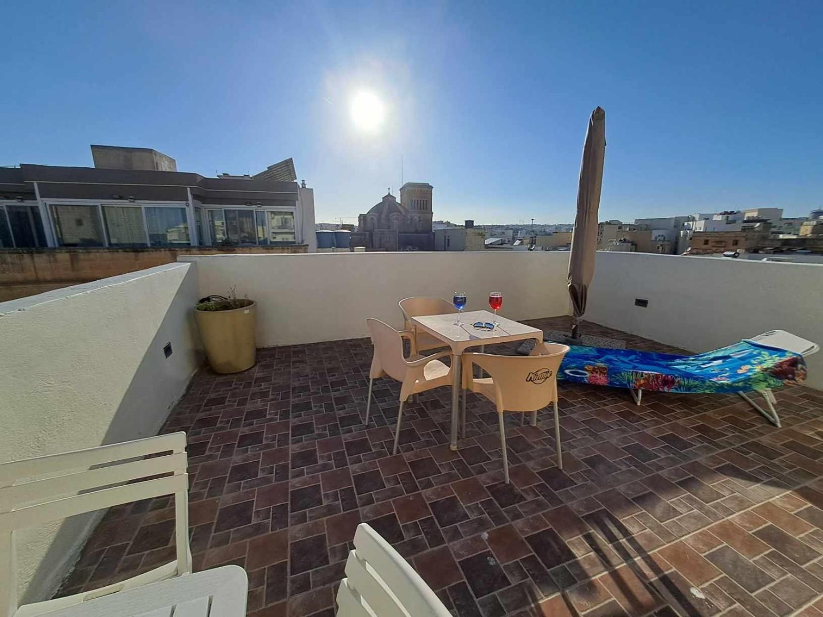 דירות St Julians Sliema Penthouse 3 Minutes Walk From Seafront מראה חיצוני תמונה
