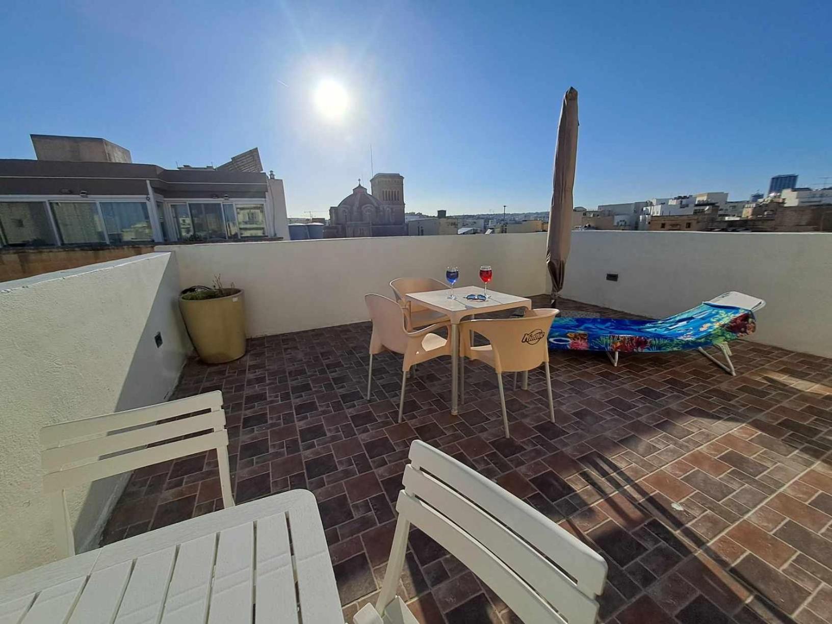 דירות St Julians Sliema Penthouse 3 Minutes Walk From Seafront מראה חיצוני תמונה
