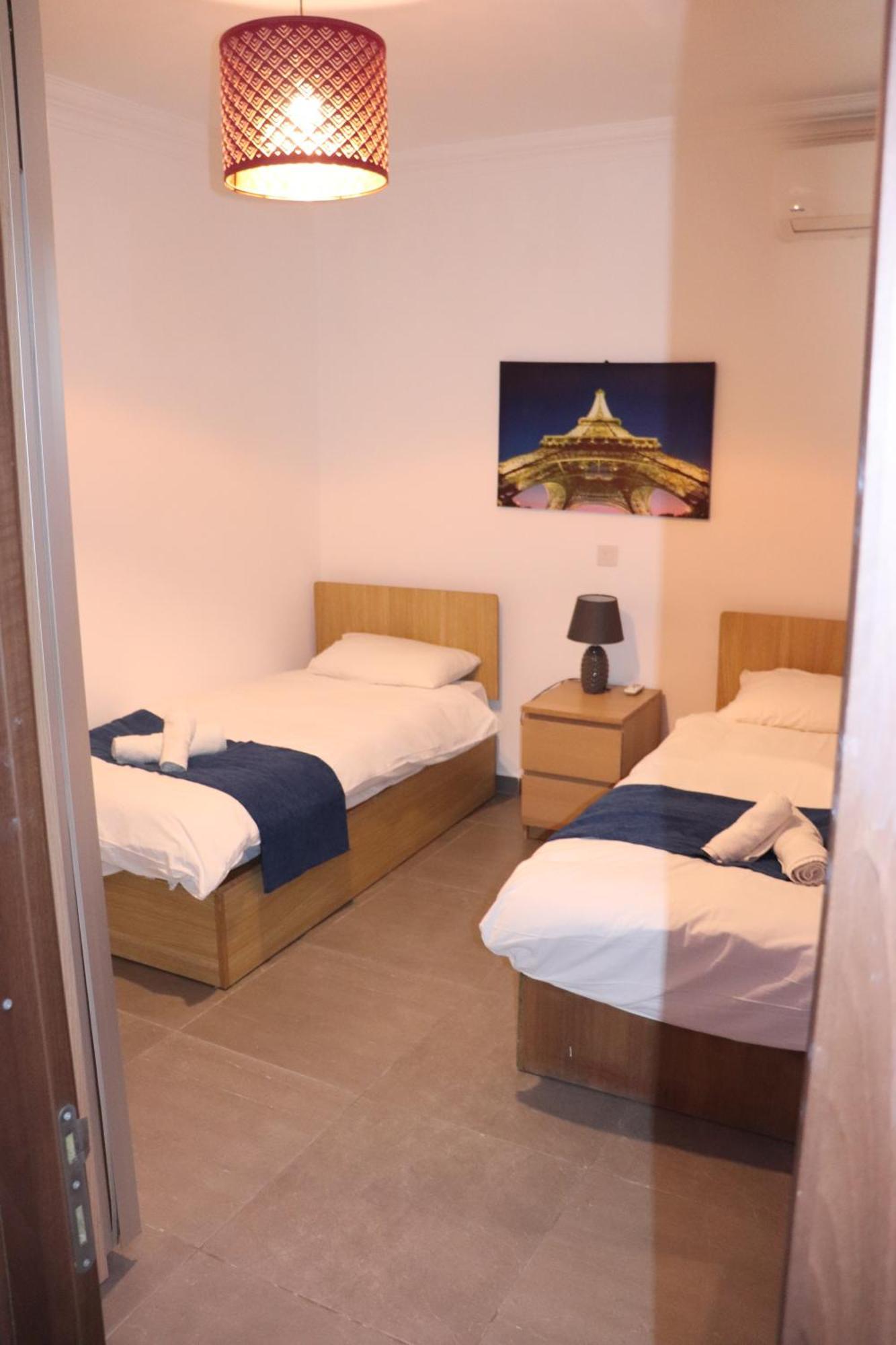 דירות St Julians Sliema Penthouse 3 Minutes Walk From Seafront מראה חיצוני תמונה