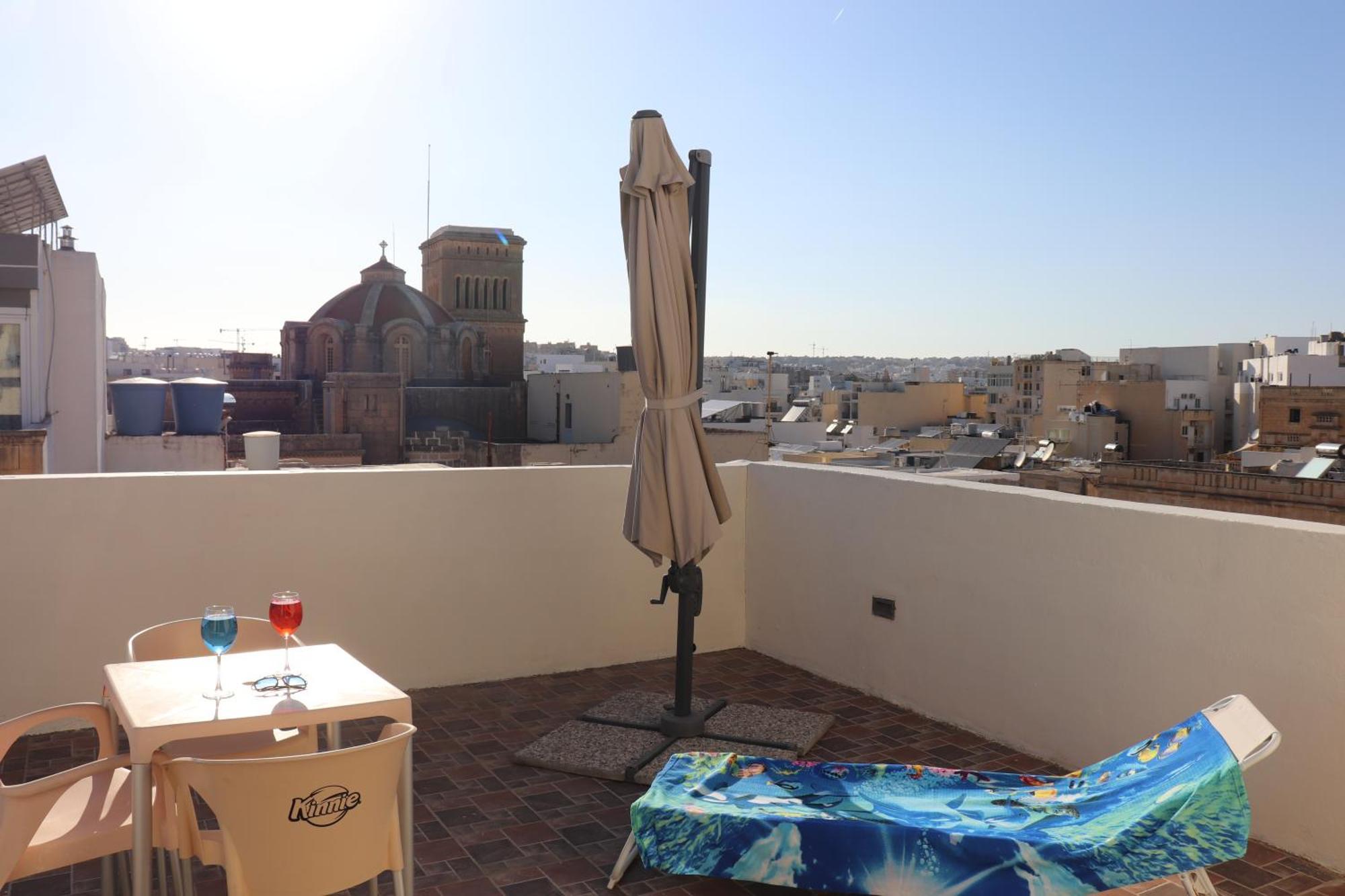 דירות St Julians Sliema Penthouse 3 Minutes Walk From Seafront מראה חיצוני תמונה