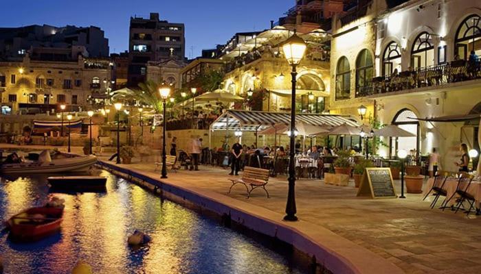 דירות St Julians Sliema Penthouse 3 Minutes Walk From Seafront מראה חיצוני תמונה